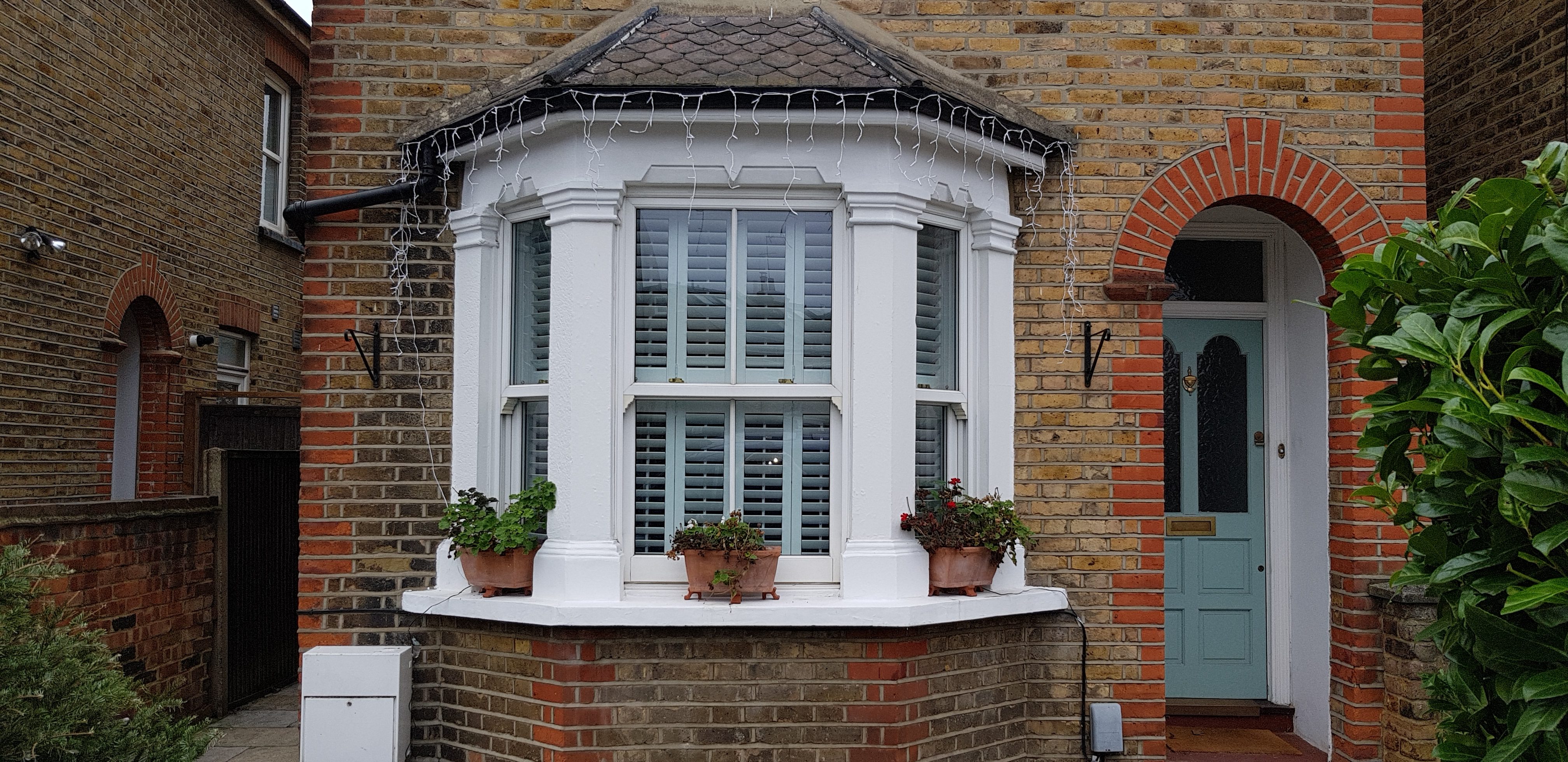 Shutters vs Blinds – Which Is Better for UK Homes? (2026 Guide)